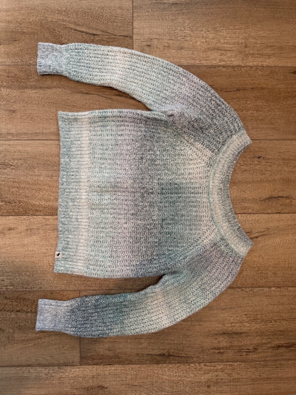 Abercrombie Kids Girls Blue Ombre Fuzzy Knit Sweater Size 9/10